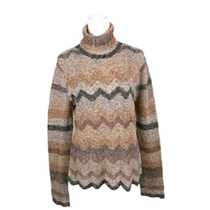2010s Era Beige Chevron Stripe Handknit Turtleneck Sweater S-M